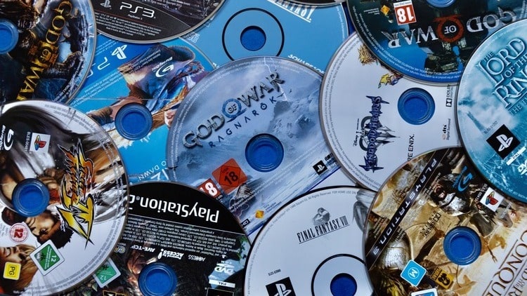 PlayStation, diskli oyunlar, kutulu oyunlar